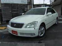 2004 TOYOTA CROWN