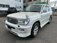 2004 TOYOTA LAND CRUISER