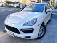 2011 PORSCHE CAYENNE