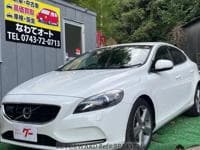 2013 VOLVO V40