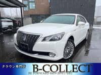 2015 TOYOTA CROWN MAJESTA