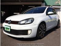 2011 VOLKSWAGEN GOLF