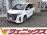 2020 TOYOTA NOAH