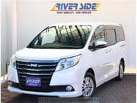 2016 TOYOTA NOAH