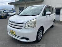 2009 TOYOTA NOAH