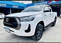 2021 TOYOTA HILUX 2.4