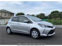 2015 TOYOTA VITZ F