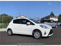 2017 TOYOTA VITZ F