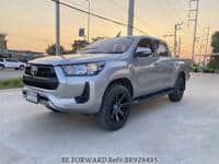 2016 TOYOTA HILUX 2.4