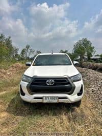 2020 TOYOTA HILUX 2.4