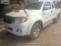 2013 TOYOTA HILUX 2.5