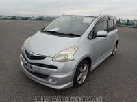 2005 TOYOTA RACTIS X L PACKAGE