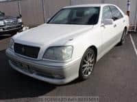 2002 TOYOTA CROWN V