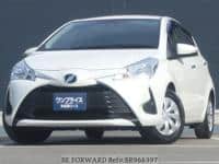 2018 TOYOTA VITZ F2