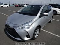 2019 TOYOTA VITZ F