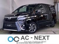 2018 TOYOTA VOXY