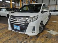 2014 TOYOTA NOAH