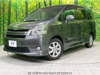 2009 TOYOTA NOAH SI