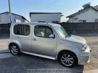 2010 NISSAN CUBE