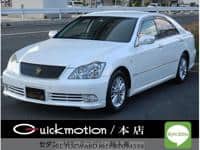 2004 TOYOTA CROWN