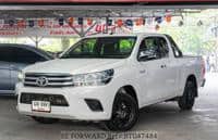 2017 TOYOTA HILUX 2.4