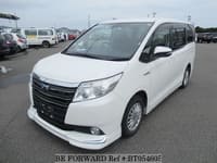 TOYOTA Noah Hybrid