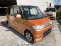 DAIHATSU Tanto Custom