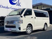 2018 TOYOTA REGIUSACE VAN