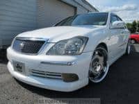 2004 TOYOTA CROWN 3.0