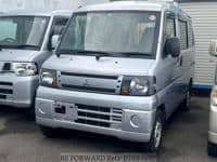 2011 MITSUBISHI MINICAB VAN