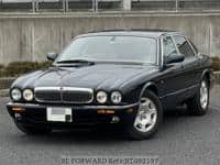 2001 JAGUAR XJ SERIES