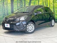 2015 TOYOTA VITZ F