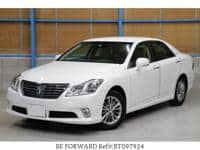 2013 TOYOTA CROWN