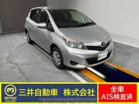 2013 TOYOTA VITZ F