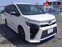 2018 TOYOTA VOXY ZS