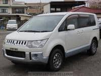 2013 MITSUBISHI DELICA D5