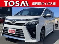 2017 TOYOTA VOXY ZS