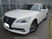 2014 TOYOTA CROWN HYBRID