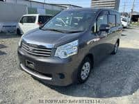 2013 TOYOTA NOAH