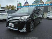 2017 TOYOTA NOAH