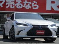 2022 LEXUS ES 300HL