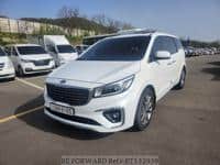 2019 KIA CARNIVAL / SUN ROOF,SMART KEY,BACK CAMERA