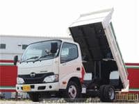 2017 HINO DUTRO 25MT