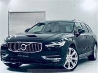 2017 VOLVO V90