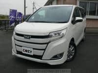 2018 TOYOTA NOAH