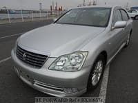 2004 TOYOTA CROWN  ROYAL SALOON
