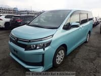 2016 TOYOTA VOXY X