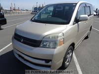 2005 TOYOTA VOXY