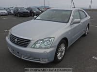 2004 TOYOTA CROWN ROYAL SALOON