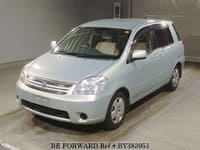 TOYOTA Raum